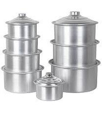 طنجرة المنيوم 46 سم يد متحرك