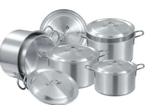 طنجرة المنيوم 40 سم يد اسود